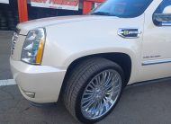2013 Cadillac escalade HYBRID 71000 original miles