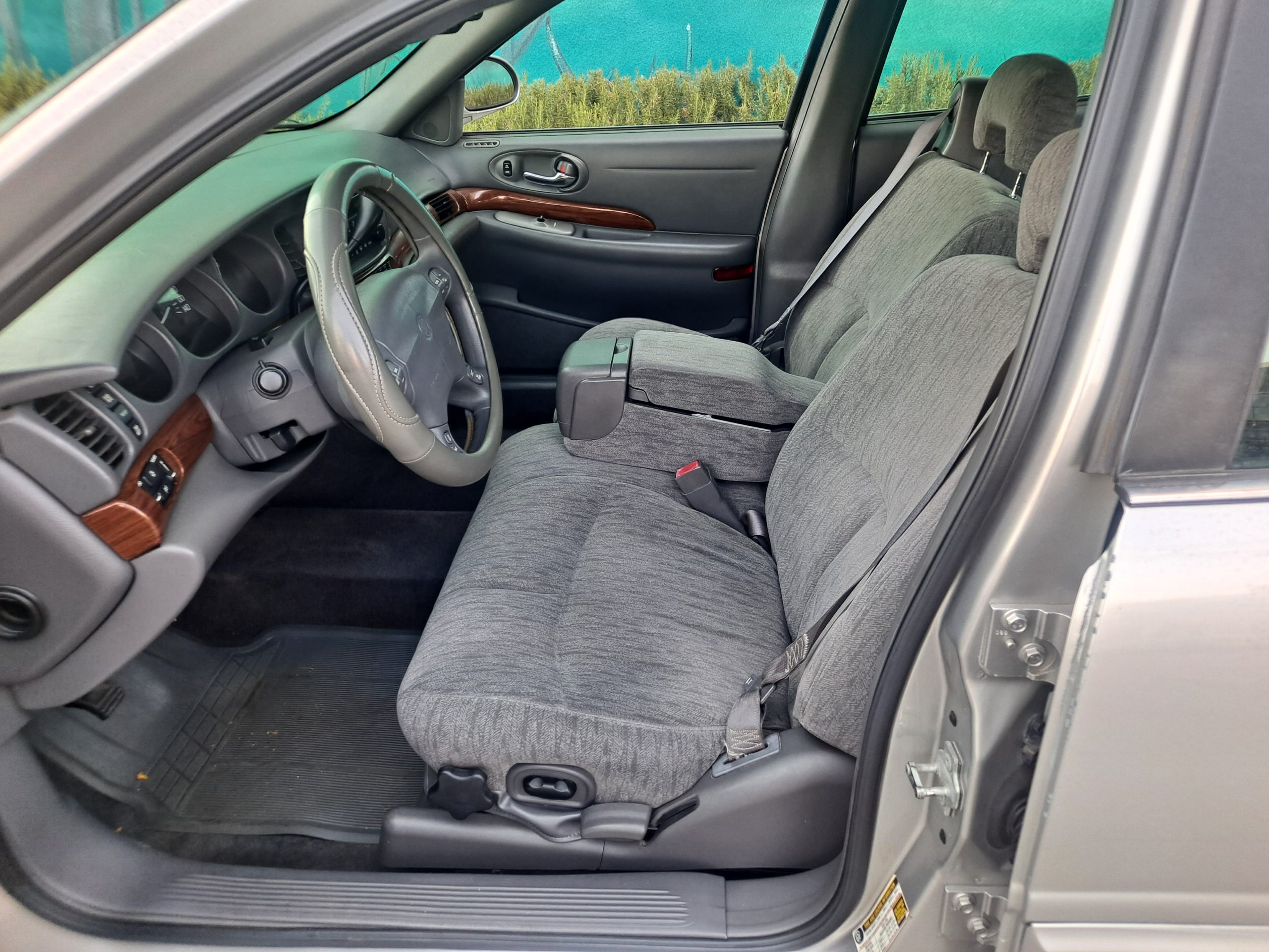 2005 buick lesabre V6 135000 original miles one owner