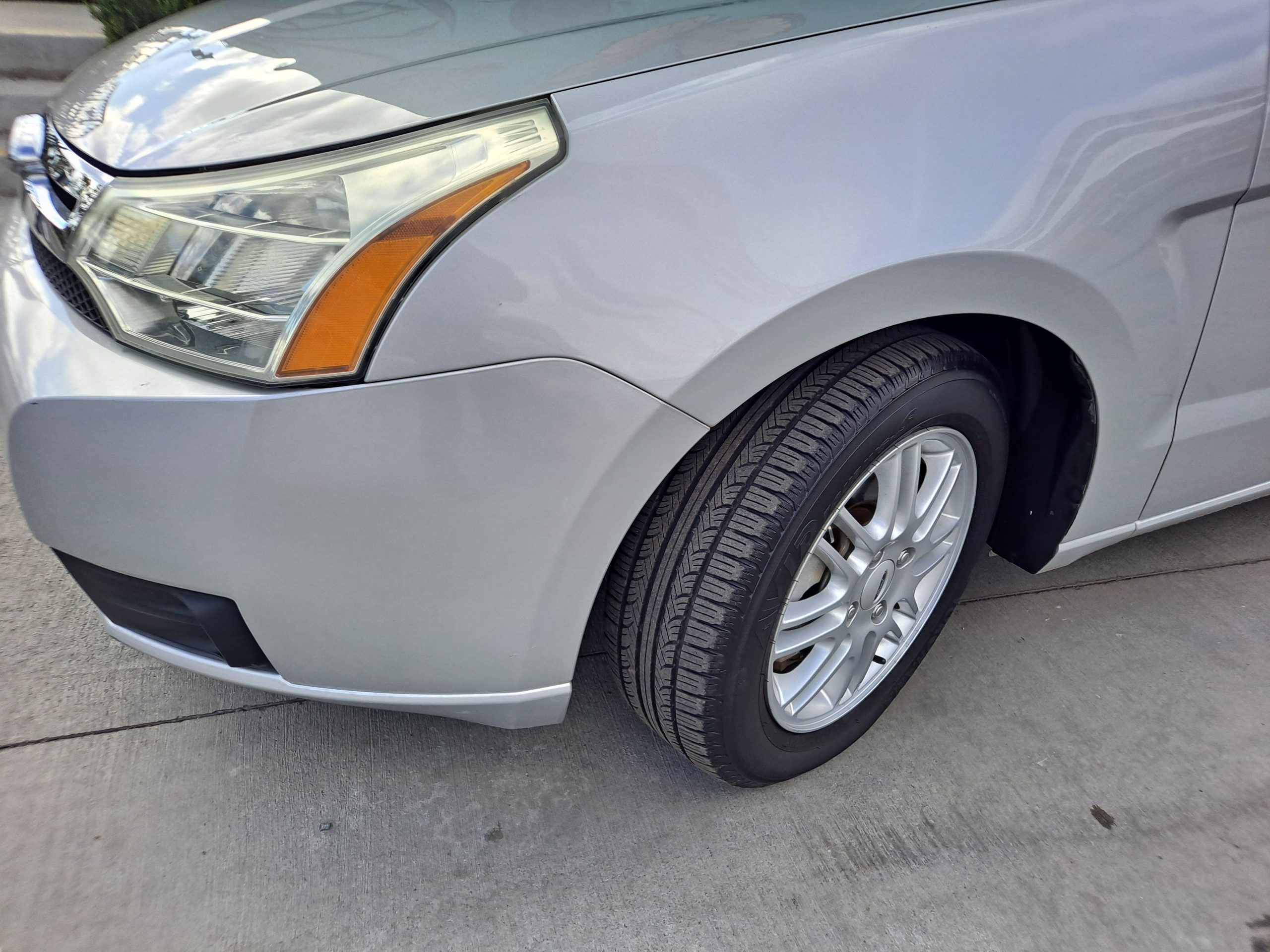 2009 ford focus 5 speed 73000 miles