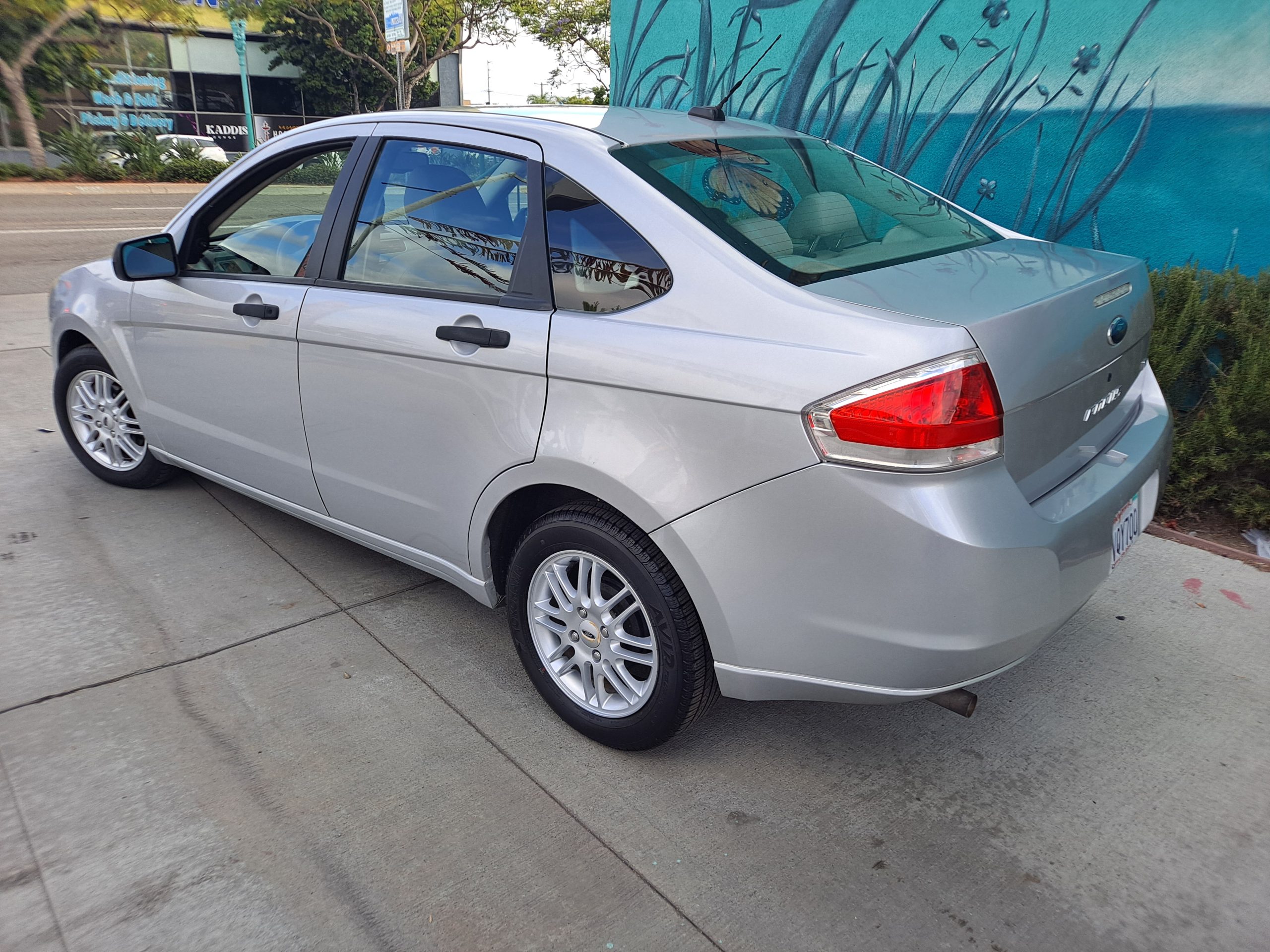 2009 ford focus 5 speed 73000 miles