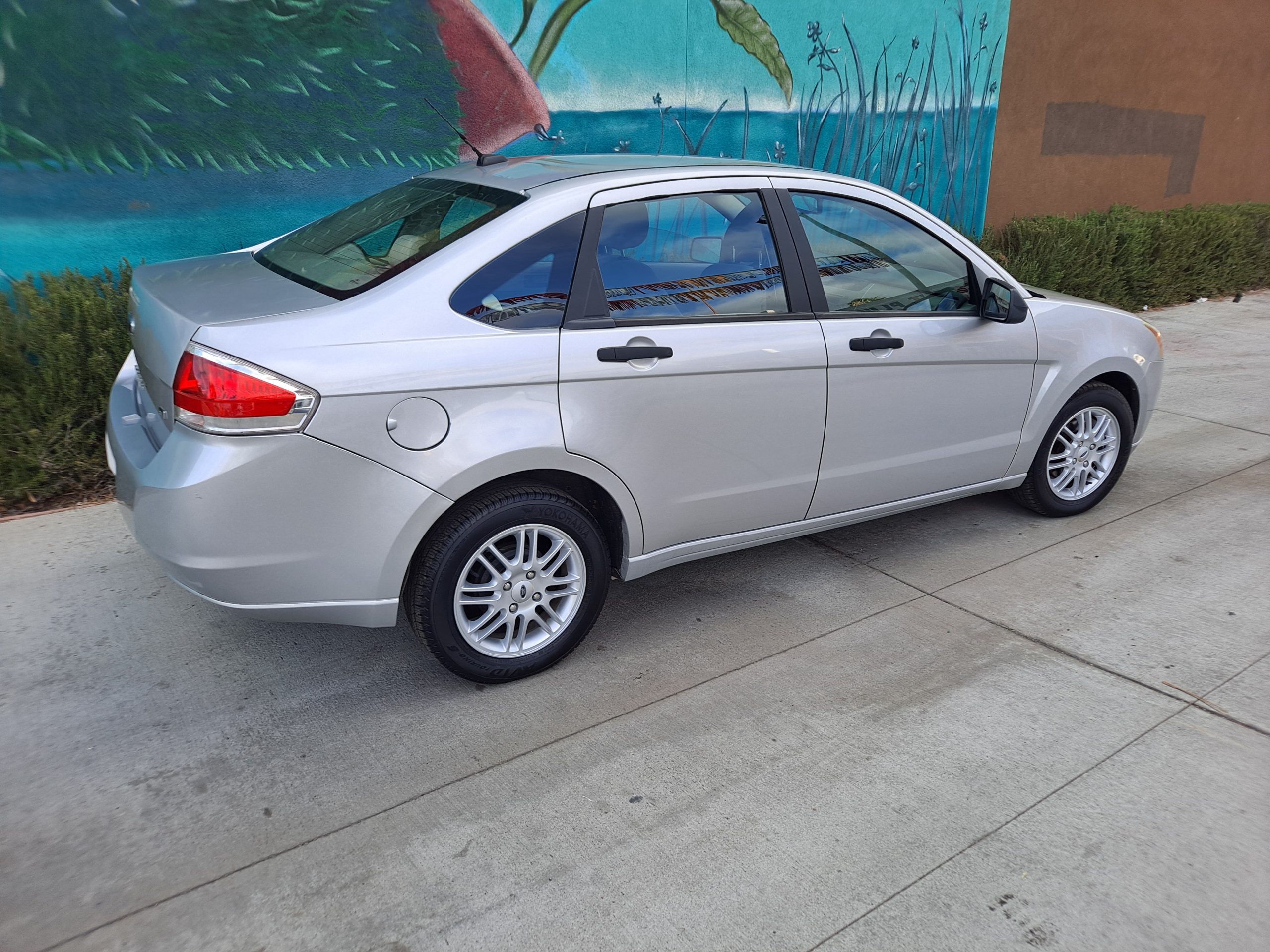 2009 ford focus 5 speed 73000 miles