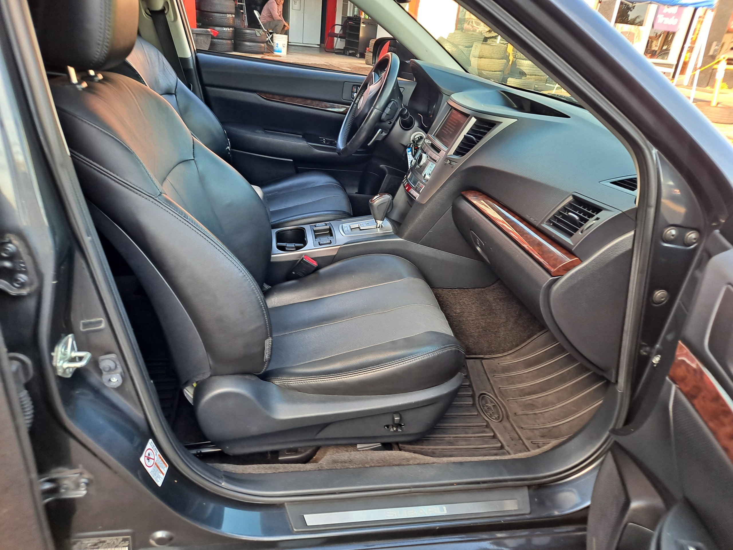 2014 subaru legacy 2.5i premium