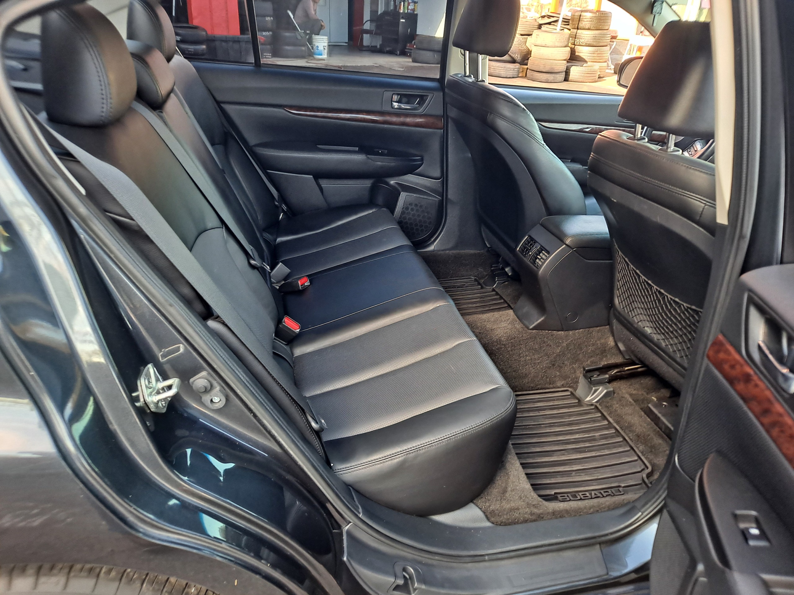 2014 subaru legacy 2.5i premium