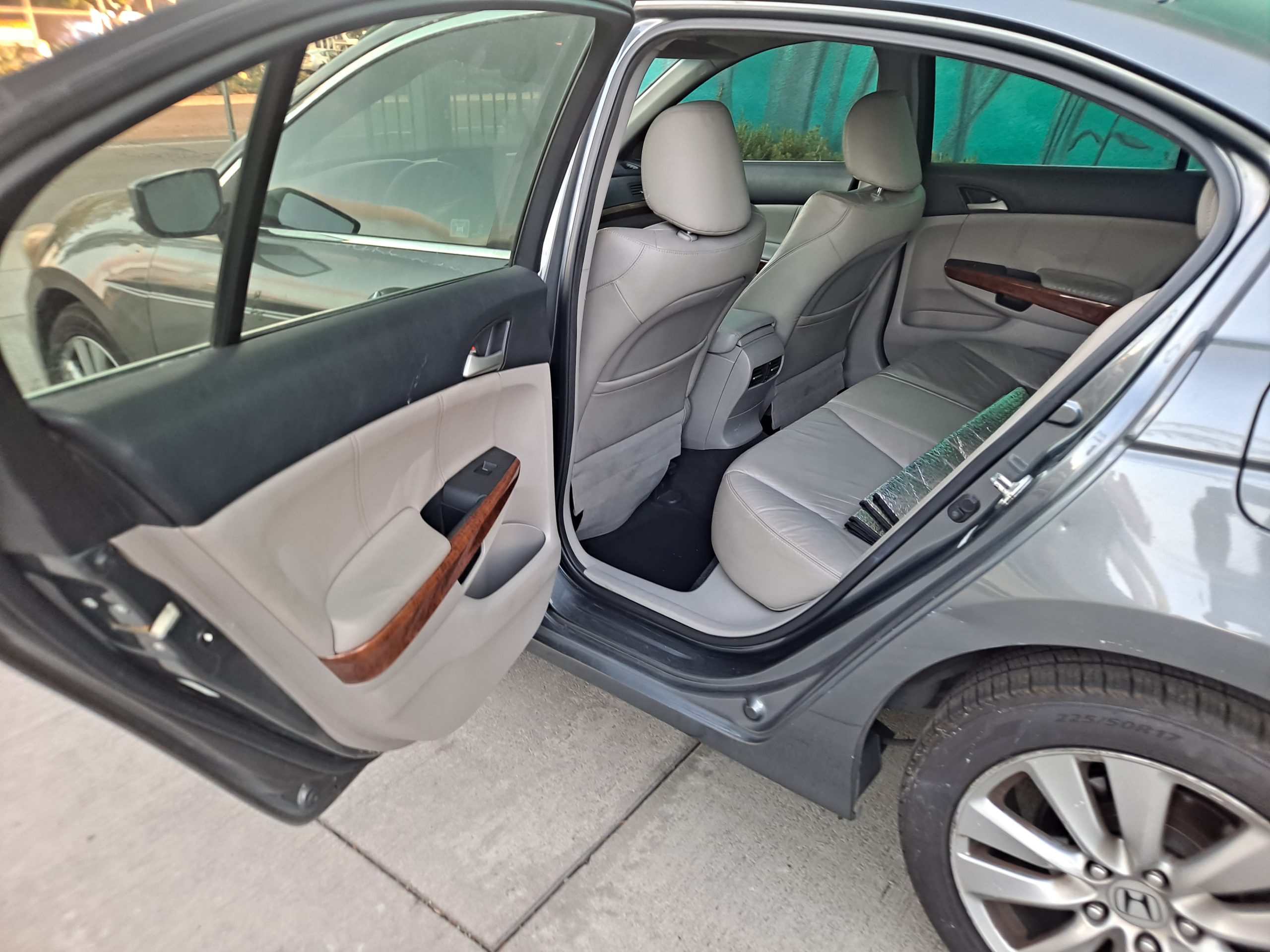 2011 honda accord  limited V6