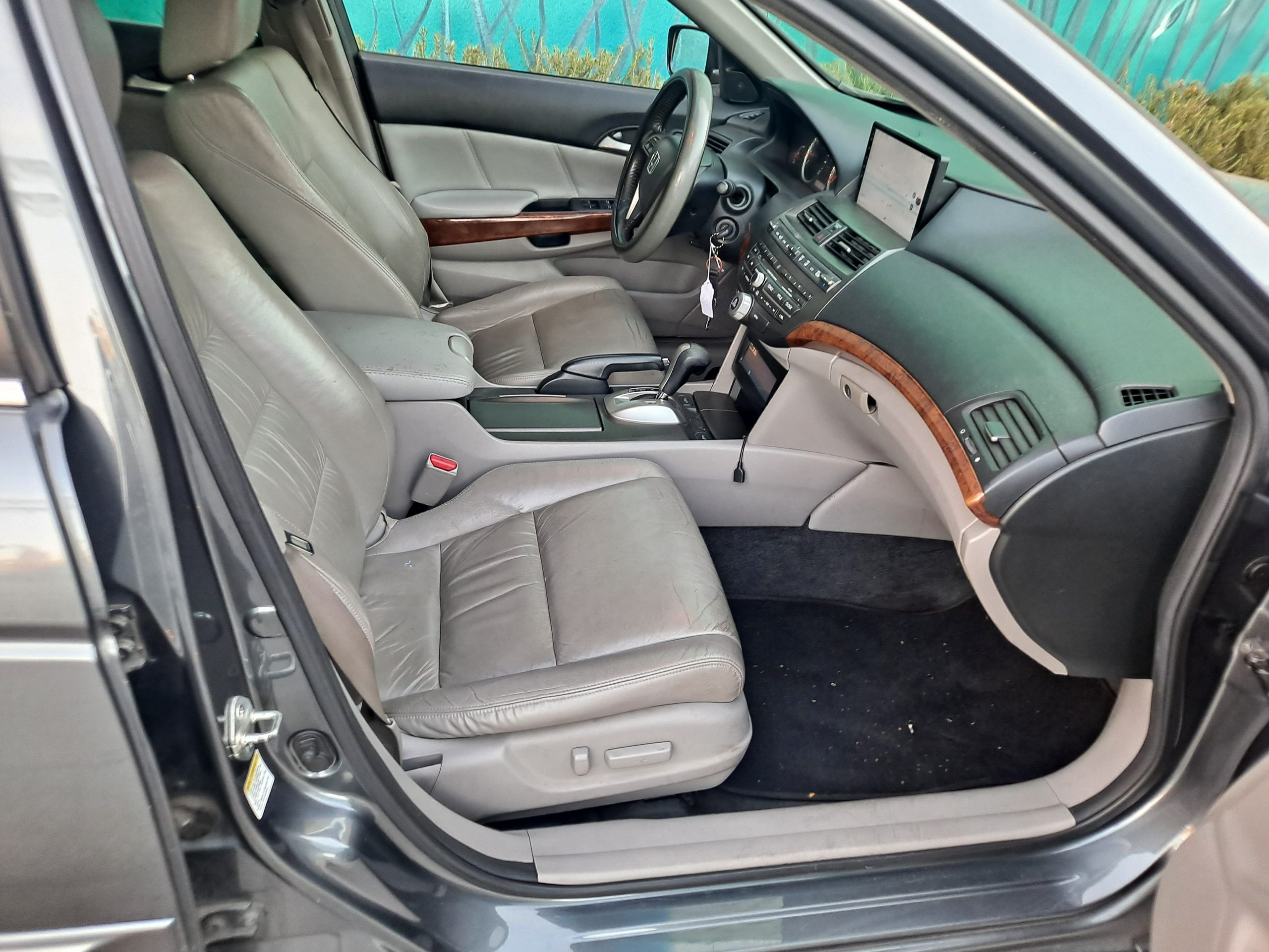 2011 honda accord  limited V6