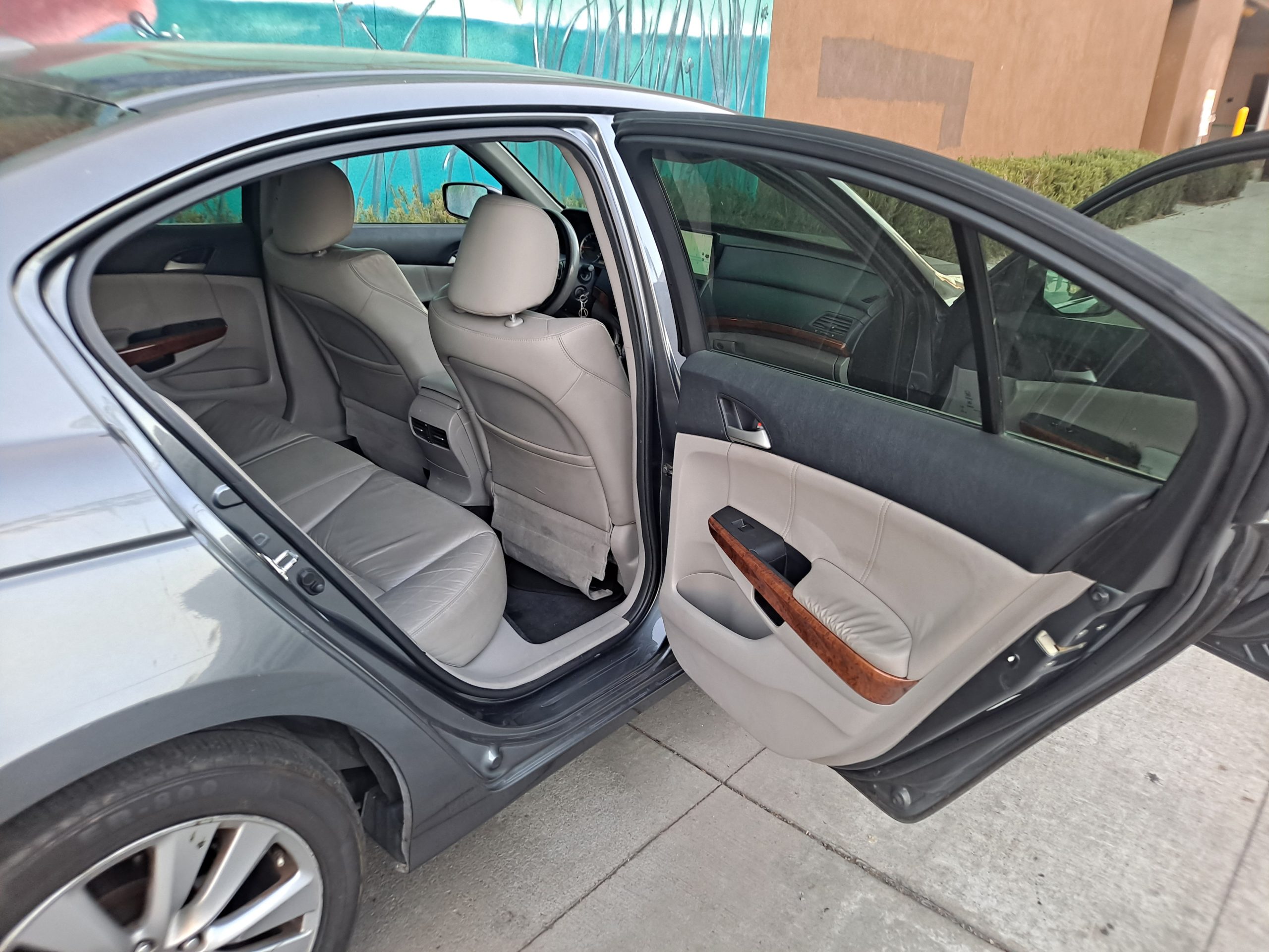2011 honda accord  limited V6