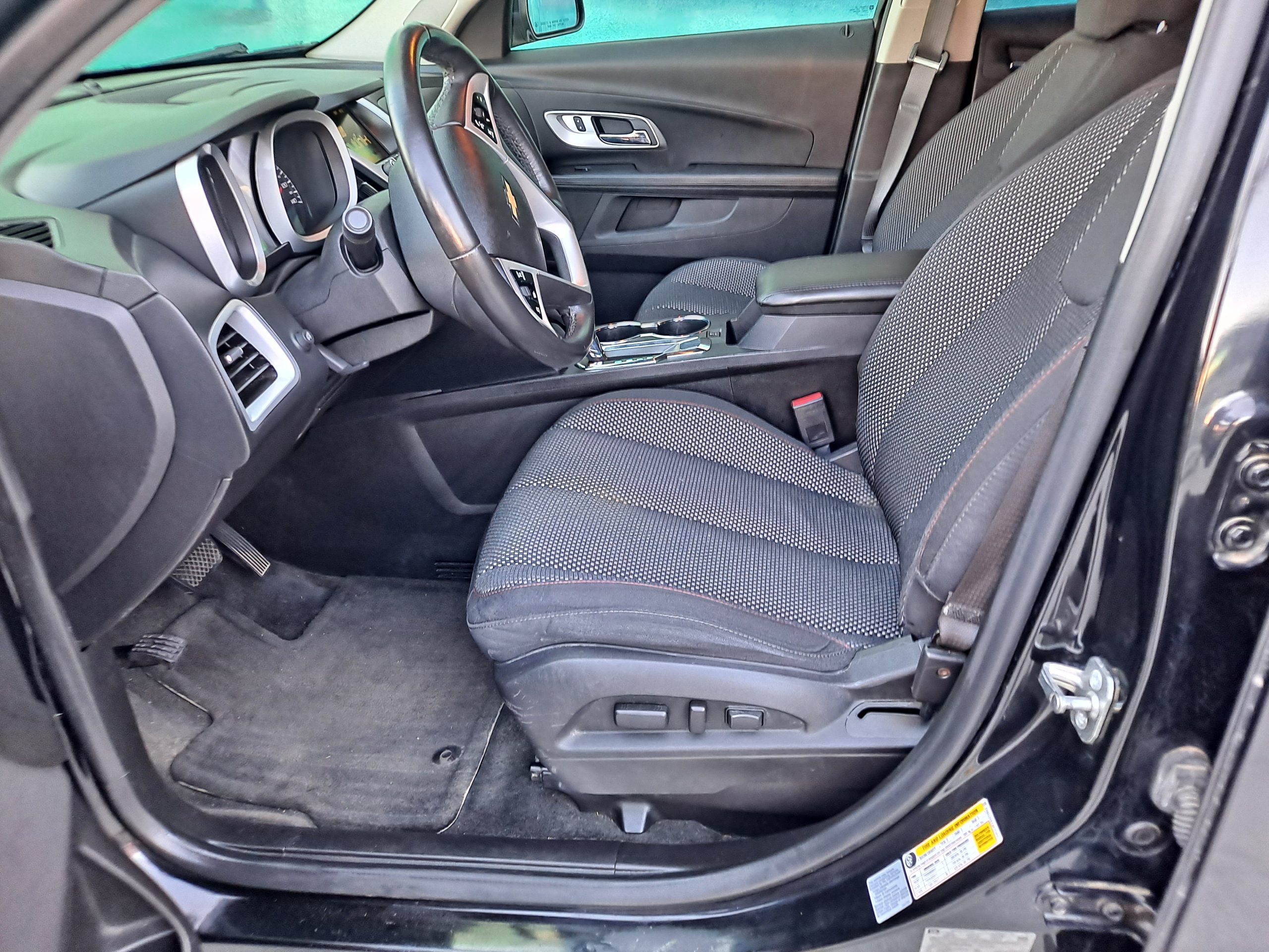 2016 Chevrolet equinox lt 73000 original miles