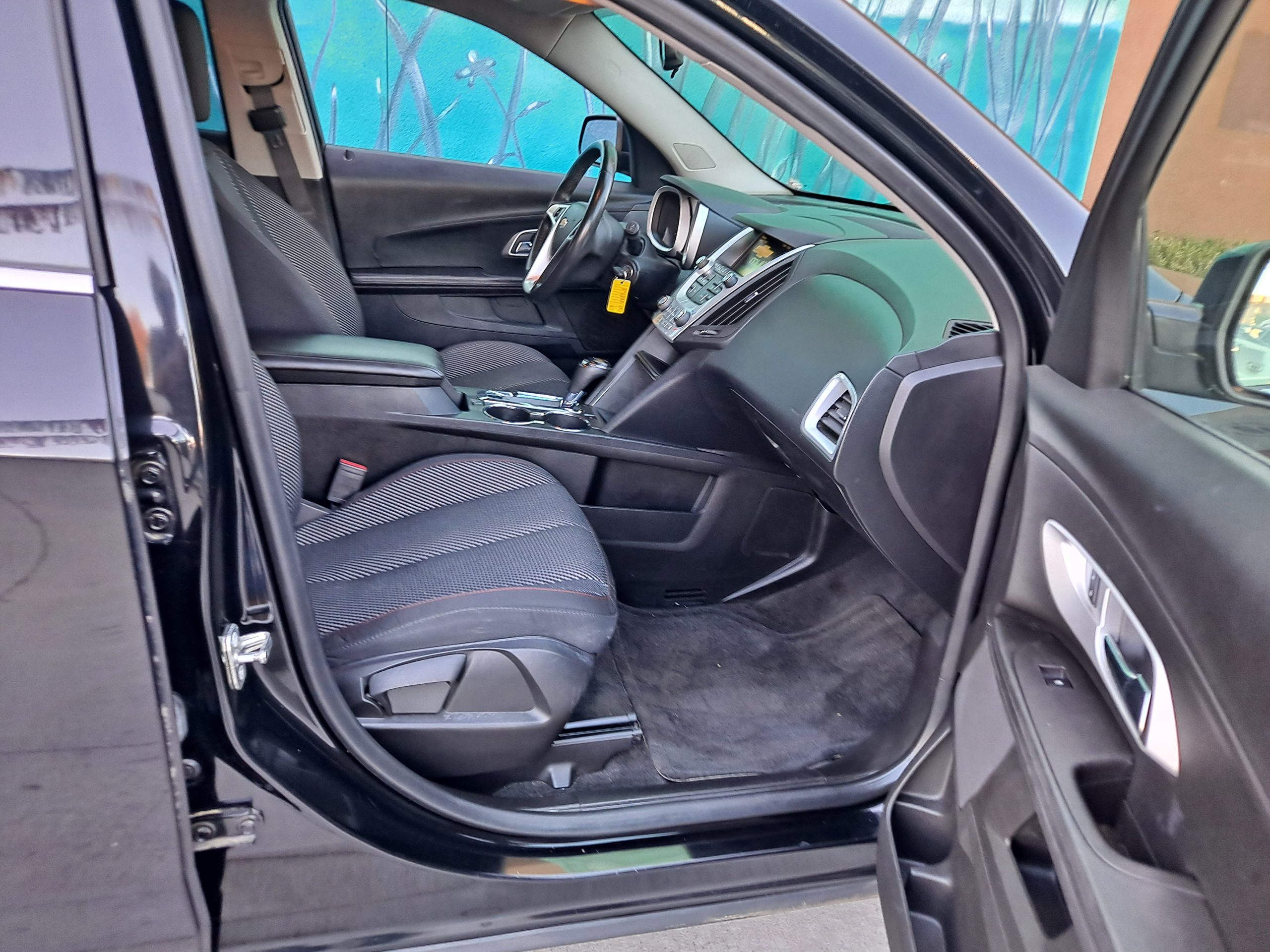 2016 Chevrolet equinox lt 73000 original miles